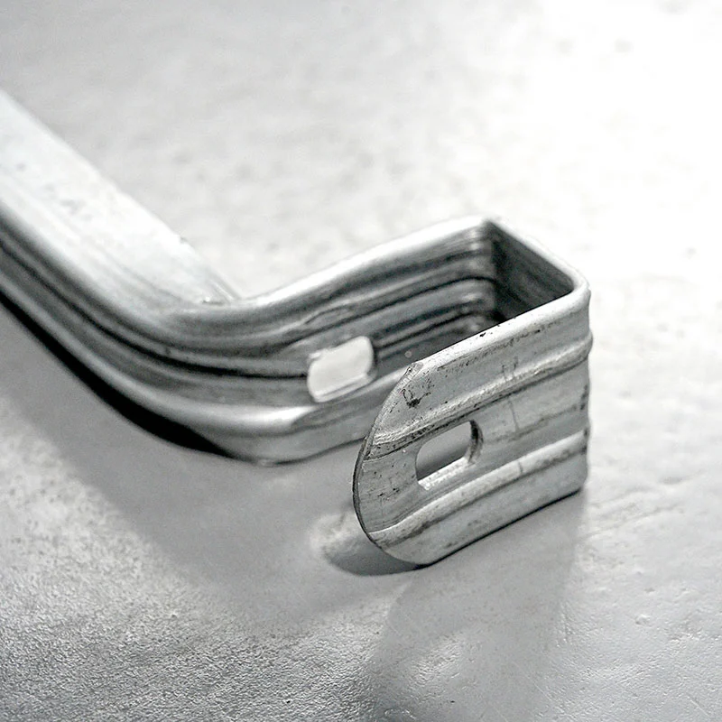 Какие металлические аксессуары подходят для пищевой промышленности при использовании IBC?