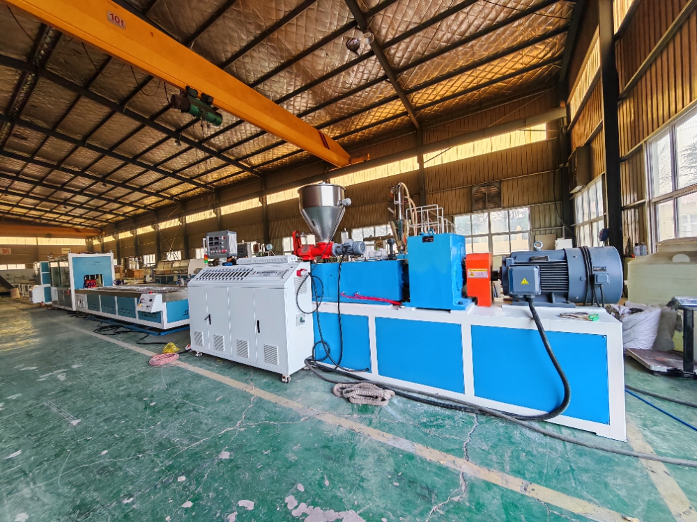 Top 10 Plastic Profile Machines: A Comprehensive Guide for Your Manufacturing Needs