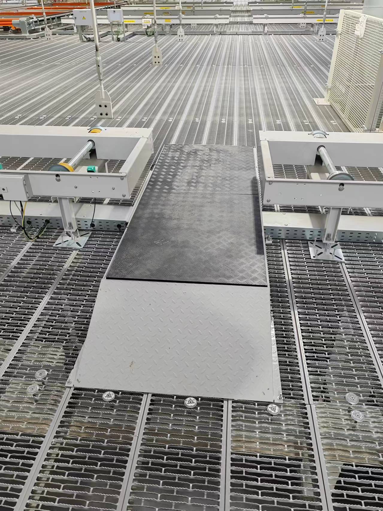 Best Plank Grating Solutions: Durable Decking for Industrial and Outdoor Use
