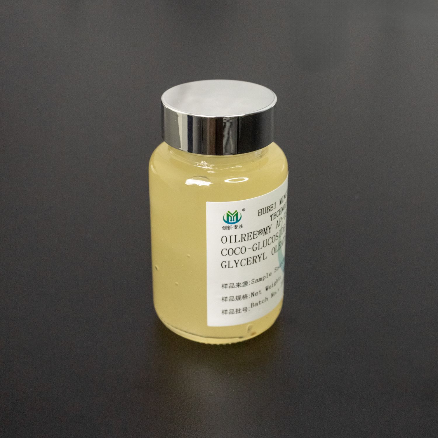 Emollient Manufacturers: Top 10 Global Innovators in Skin Care